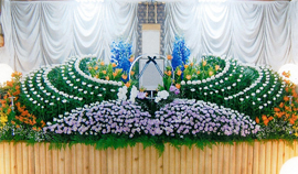 奈良県北葛城郡王寺町での葬儀の祭壇例